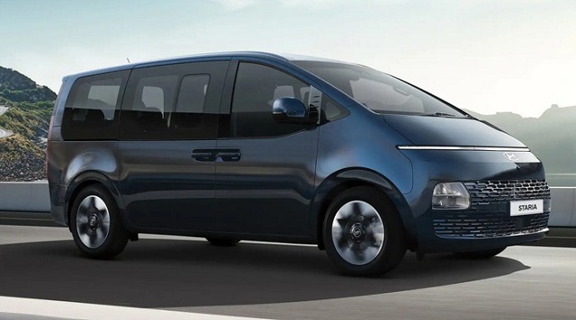 Hyundai Staria thêm trang bị, tăng giá nhưng mất tính năng an toàn quan trọng