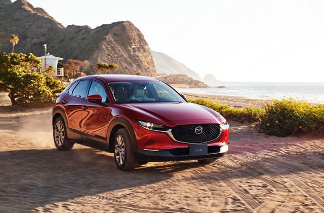 Mazda CX-30 ưu đãi giá mới tương đương 50% lệ phí trước bạ