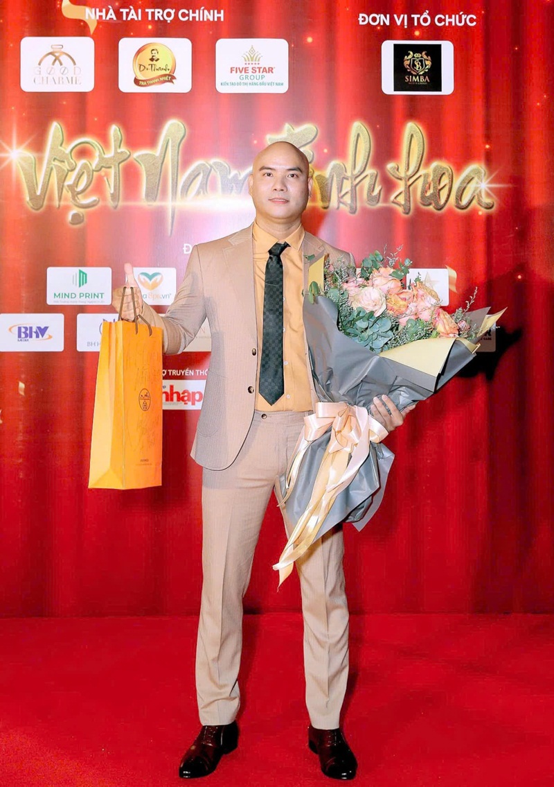 z7601993897914 9d6a4704ee5f48305a46ca7cf6b395e2