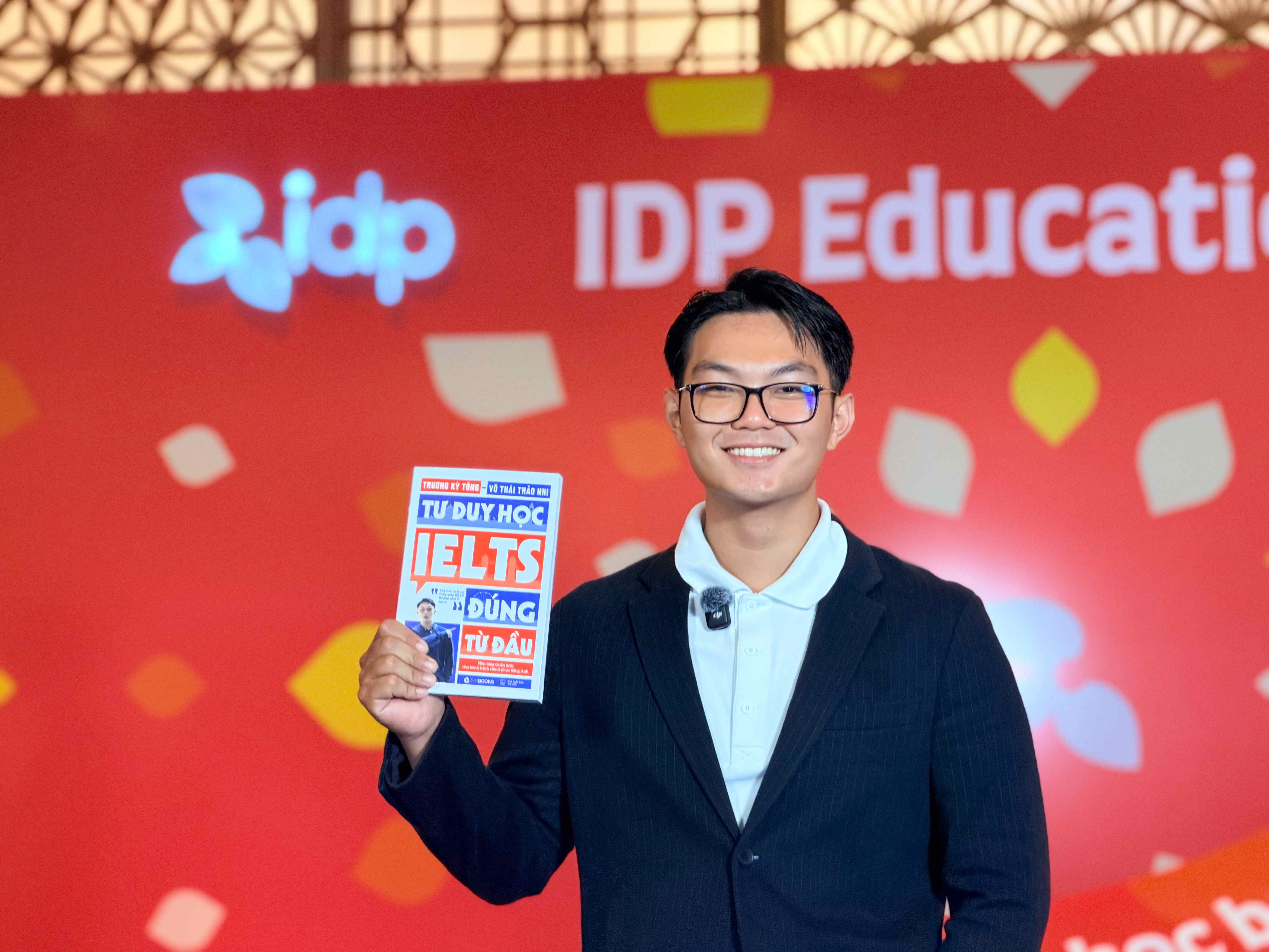 kham-pha-tu-duy-hoc-ielts-dung-tu-dau-cua-ban-tre-2k4-tu-chat-vat-voi-tieng-anh-den-ielts-85-TGNNT 2