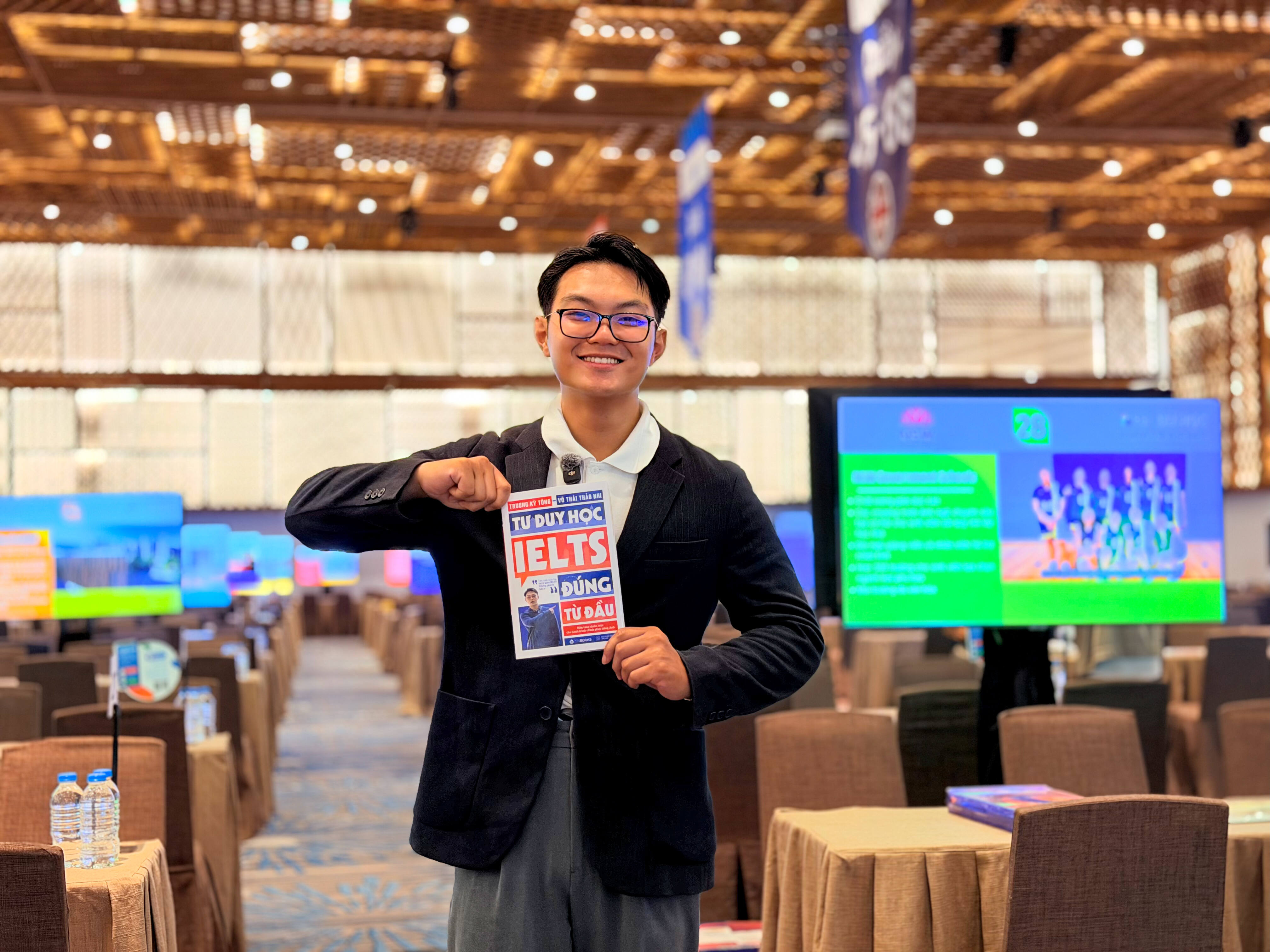 kham-pha-tu-duy-hoc-ielts-dung-tu-dau-cua-ban-tre-2k4-tu-chat-vat-voi-tieng-anh-den-ielts-85-TGNNT 4