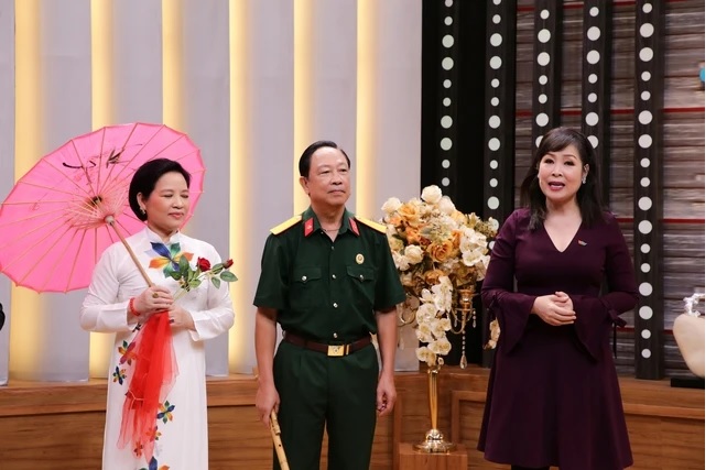 Mảnh Ghép Hoàn Hảo: Chung sống 40 năm, chồng chưa từng tặng vợ bất kỳ món quà nào