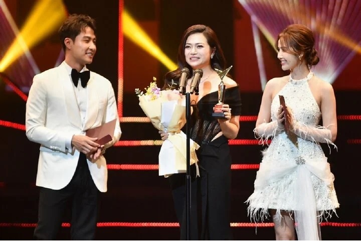 Kiều Anh giành giải VTV Awards: Tôi chưa từng nghĩ có thể chạm tới danh hiệu này
