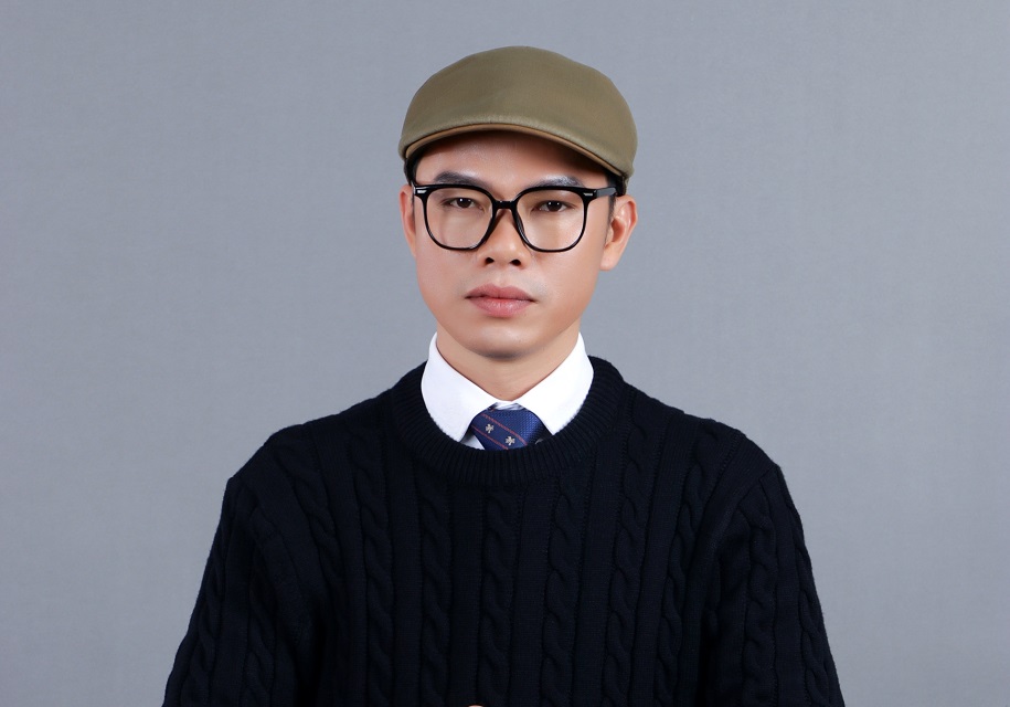Vũ Trà áp lực trước thành công của các ca sĩ thể hiện Đường xa vạn dặm