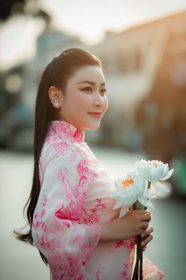 dien-vien-ha-minh-ngoc-tgnguoinoitieng3