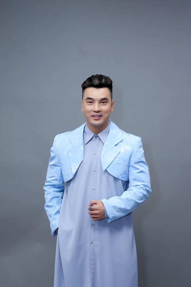 ca-si-ung-hoang-phuc-khong-dam-mao-hiem-dua-web-drama-len-man-anh-rong-tgnguoinoitieng6