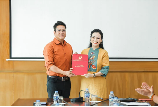 NSƯT Tân Nhàn được bổ nhiệm Trưởng khoa Thanh nhạc Học viện Âm nhạc Quốc gia VN