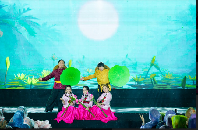 tinh-hoa-hoi-tu-dem-nhac-ton-vinh-gia-tri-viet-hoa-tgnguoinoitieng2
