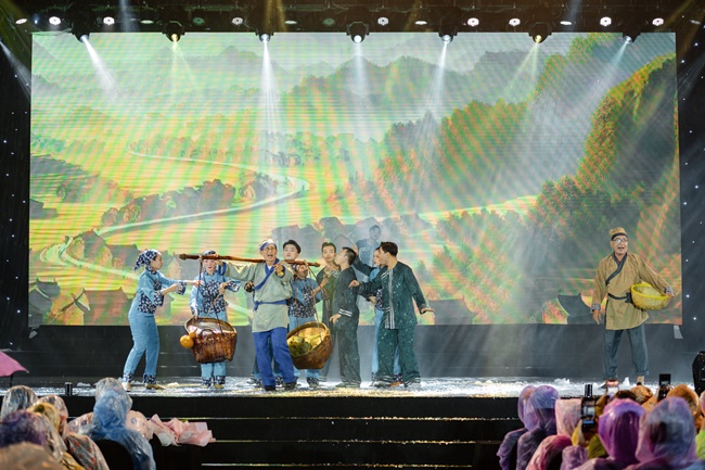 tinh-hoa-hoi-tu-dem-nhac-ton-vinh-gia-tri-viet-hoa-tgnguoinoitieng7
