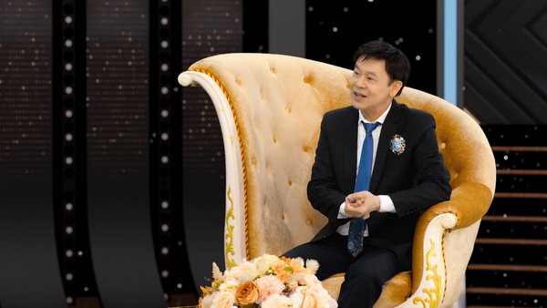 Danh ca Thái Châu bất ngờ gửi lời cảm ơn nhạc sĩ Giao Tiên vì bản hit