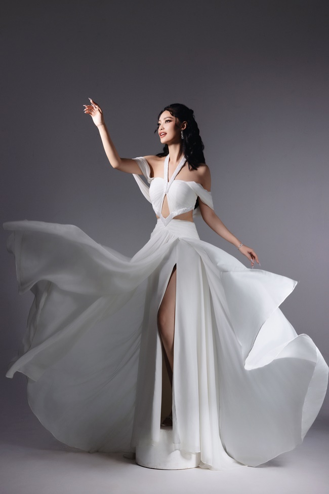 hoa-hau-nong-thuy-hang-gay-bat-ngo-nhan-sac-la-lam-sau-khi-nam-tien-TGNGUOINOITIENG8