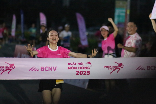 khi-nghi-luc-gap-go-nghi-luc-tai-diem-hen-chay-vi-nguoi-toi-yeu-tgnguoinoitieng 3