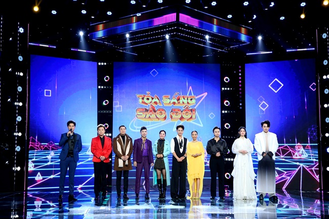 duy-zuno-jee-tran-thoi-lan-gio-moi-vao-nhac-trinh-khien-long-nhat-xuc-dong-khong-thot-nen-loi-TGNGUOINOITIENG1
