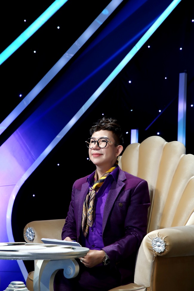 duy-zuno-jee-tran-thoi-lan-gio-moi-vao-nhac-trinh-khien-long-nhat-xuc-dong-khong-thot-nen-loi-TGNGUOINOITIENG10