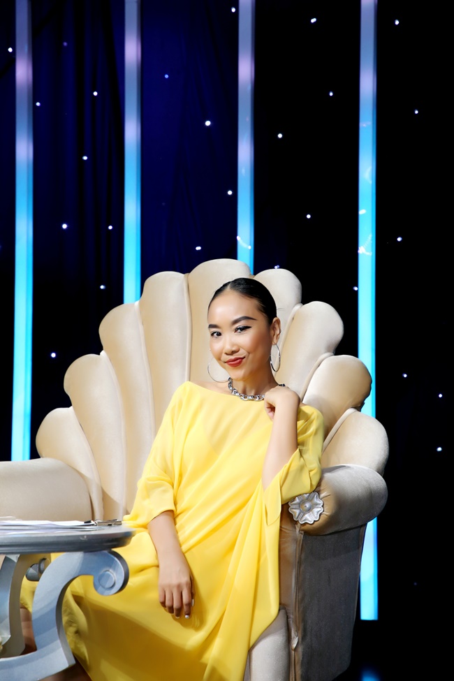 duy-zuno-jee-tran-thoi-lan-gio-moi-vao-nhac-trinh-khien-long-nhat-xuc-dong-khong-thot-nen-loi-TGNGUOINOITIENG6