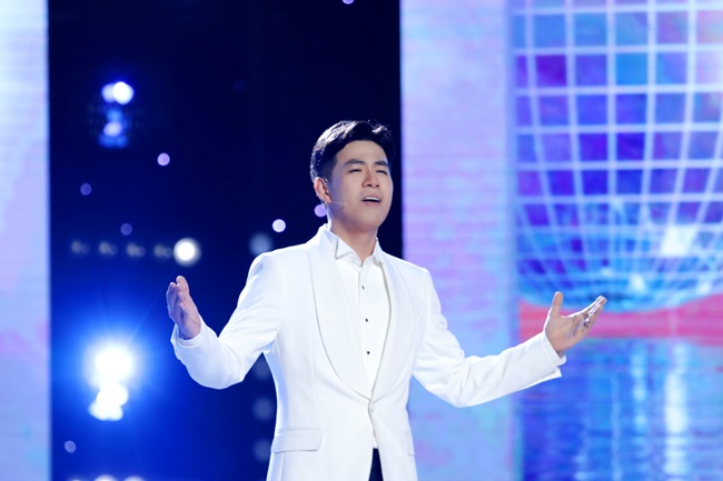 Ca sĩ Hồ Trung Dũng tiết lộ bản thân là người cổ điển, không quá nhiều bạn bè