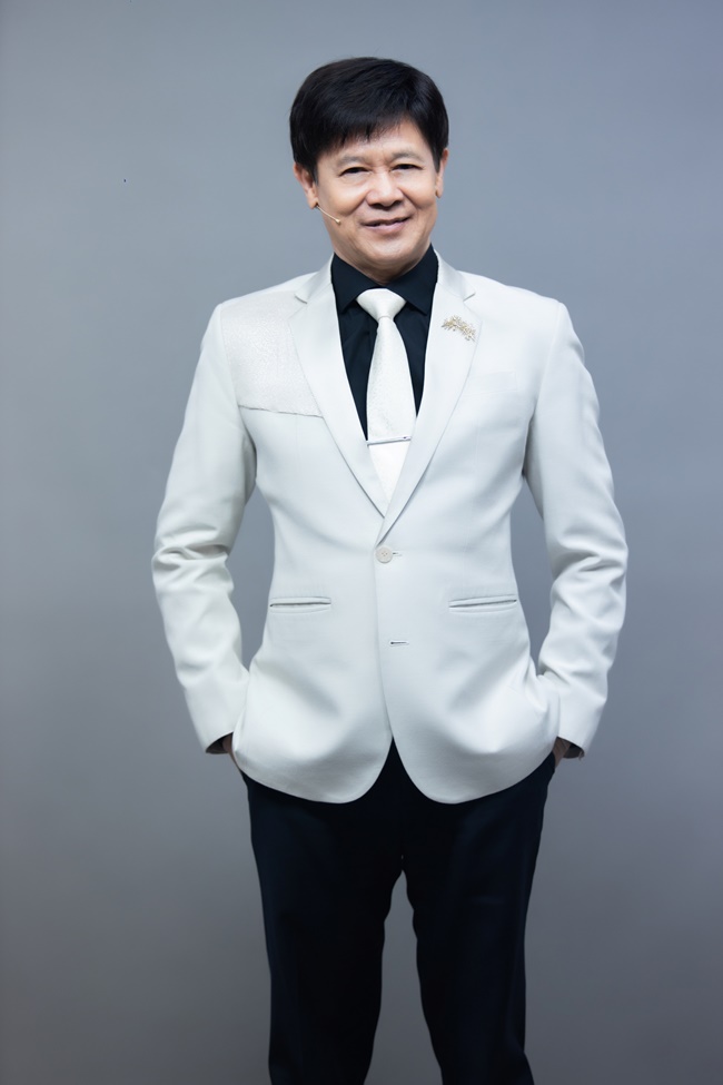HAY-NGHE-TOI-HAT-TGNGUOINOITIENG-HAPHUONG 8