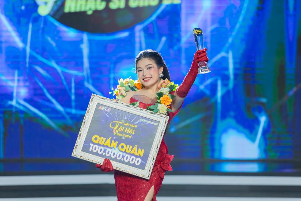 Quán quân Trân Oanh bày tỏ quan điểm độc lập tài chính, không muốn nhận chu cấp từ bạn trai