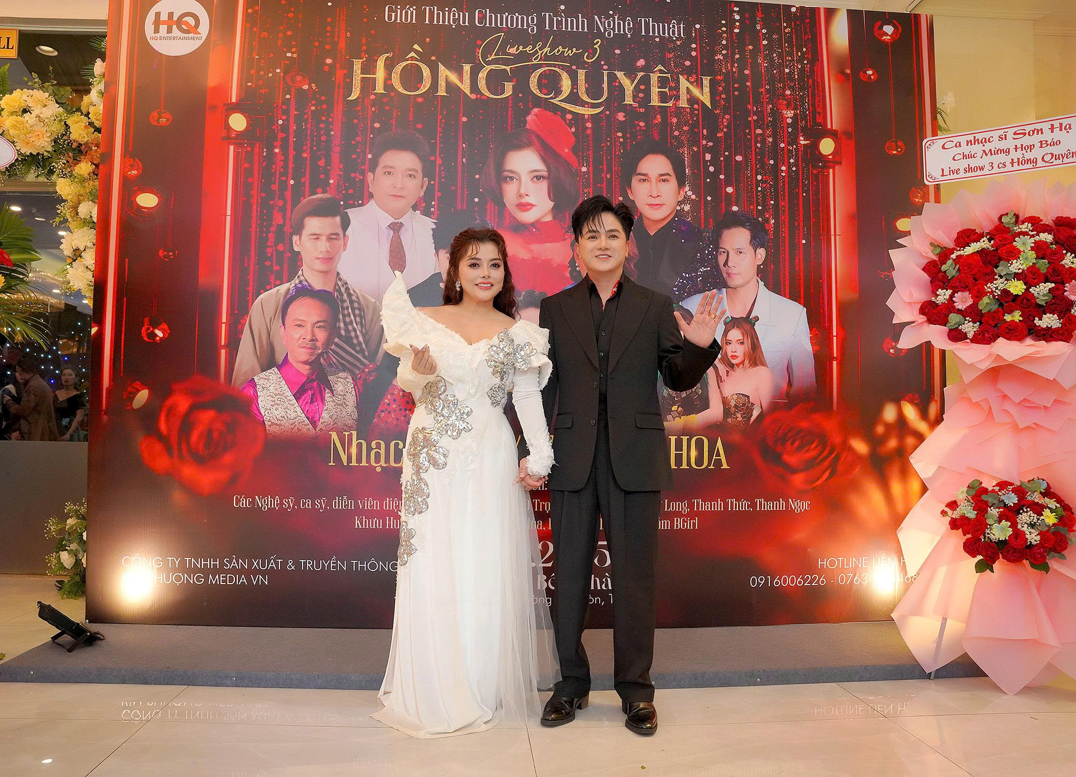 hong-quyen-choi-lon-to-chuc-liveshow-3-bang-nhac-kich-mong-phu-hoa-TGNGUOINOITIENG123