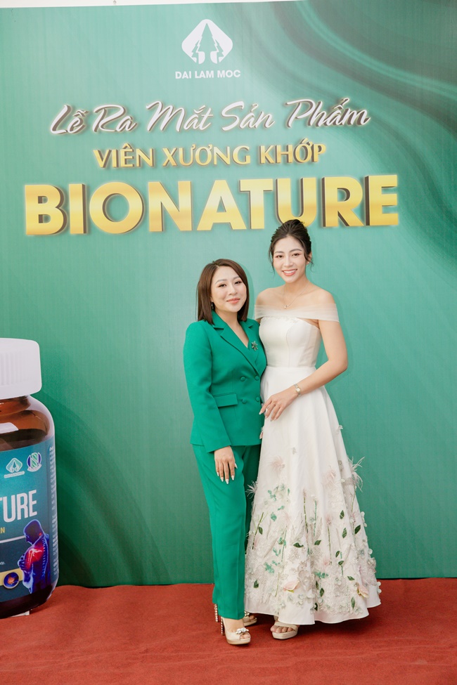 hoa-hau-dang-thu-thao-lam-doi-tac-chien-luoc-vien-xuong-khop-bionature-cho-dai-lam-moc-group-tgnguoinoitieng-tgnnt3
