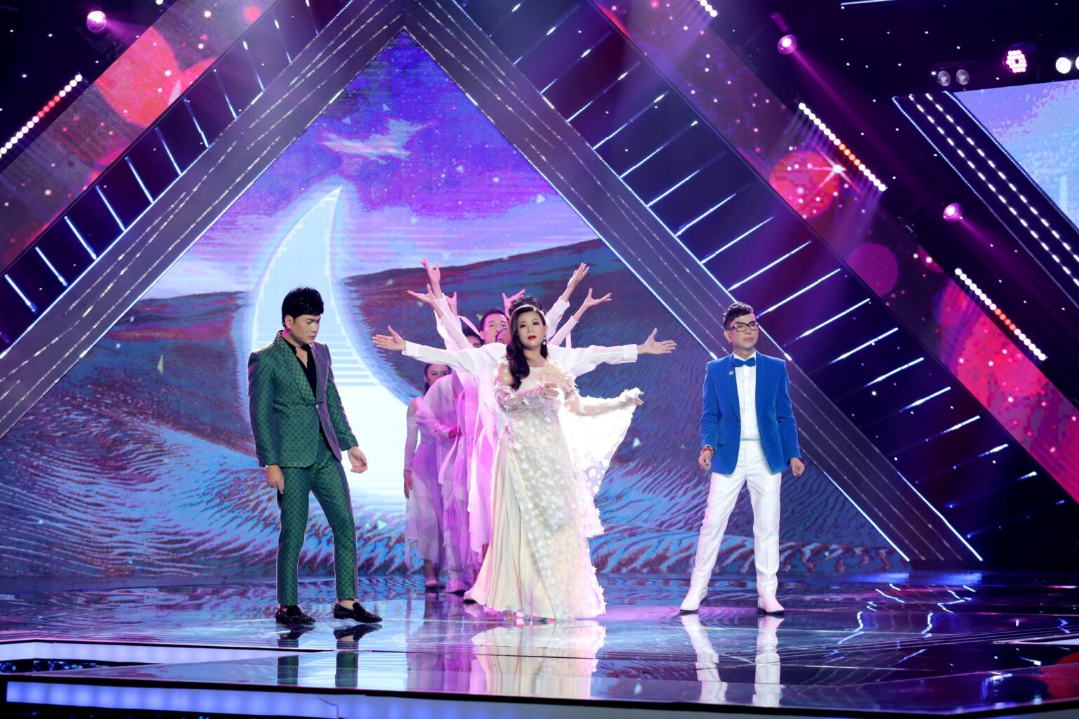 Quách Thành Danh liên tục rơi nước mắt trong chung kết 1 Đấu Trường Ngôi Sao 2023