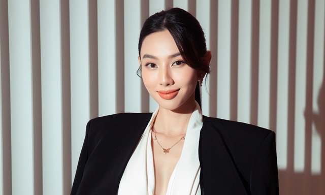 HH Thùy Tiên đăng bài thông tin đến khách hàng, liệu rằng cô có phải cổ đông của CER Group?