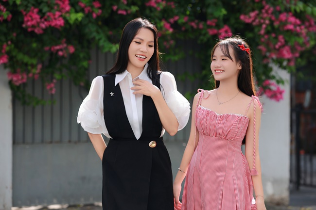 ky-luc-gia-truc-thy-giup-sophia-bao-quyen-tim-lai-niem-yeu-thich-hoc-tieng-anh-TGNGUOINOITIENG3